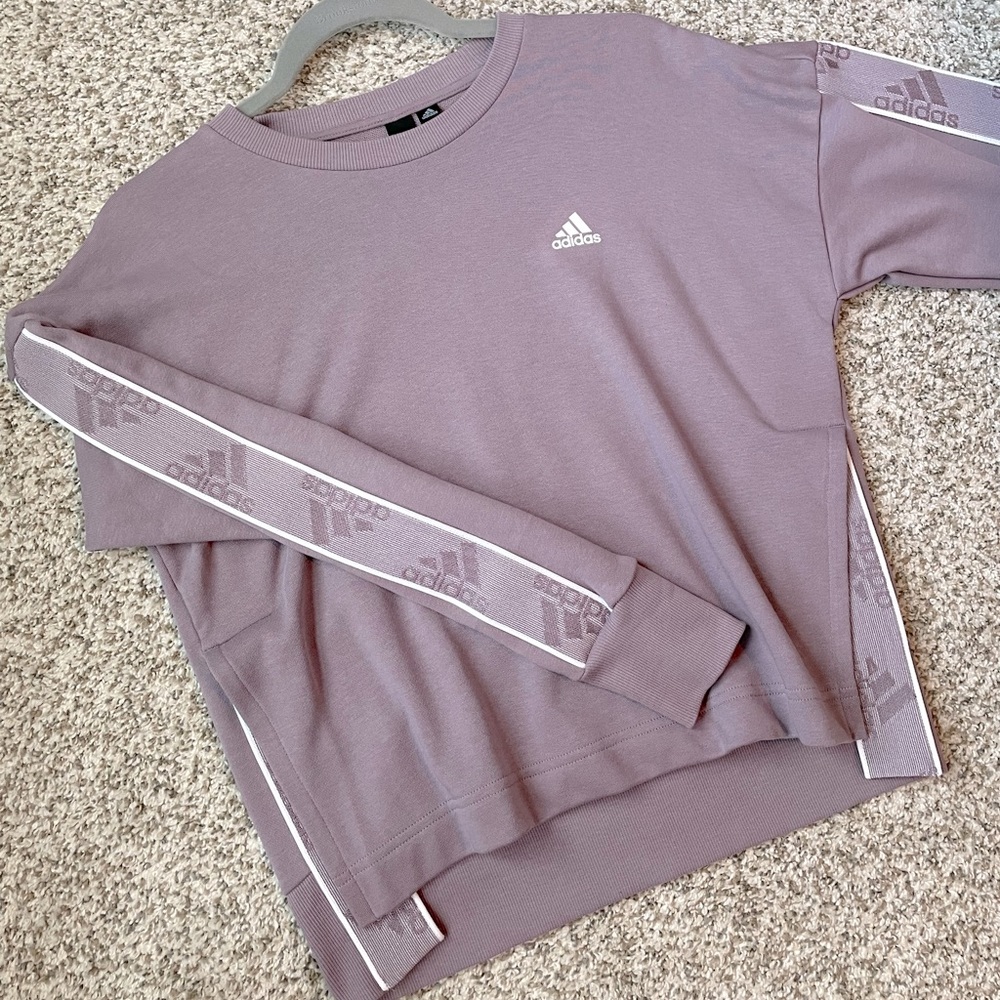 Adidas Pullover Sweatshirt